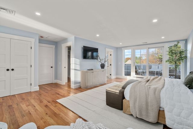 764 Neponset St, Norwood, MA 02062