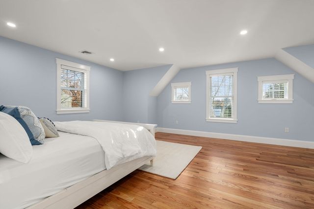 764 Neponset St, Norwood, MA 02062