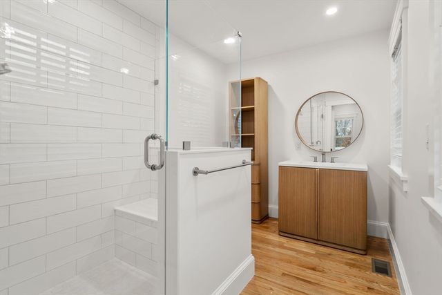 764 Neponset St, Norwood, MA 02062
