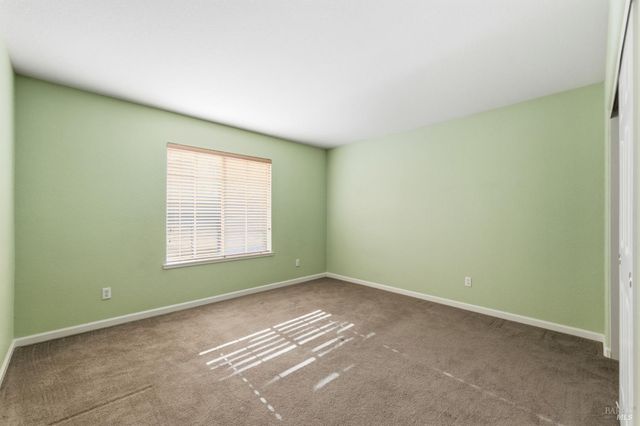 4595 Avondale Cir, Fairfield, CA 94533