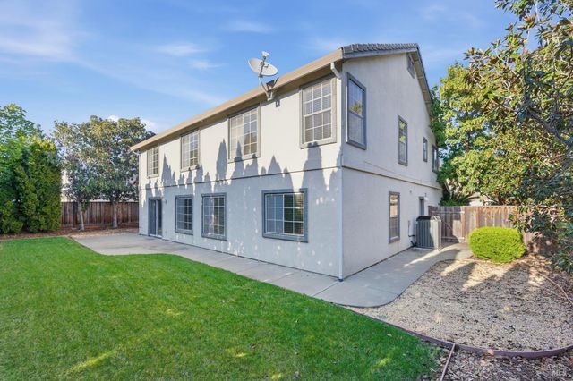 4595 Avondale Cir, Fairfield, CA 94533