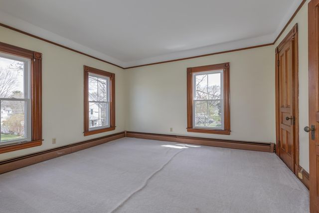 8 Princeton Street, Concord, NH 03301