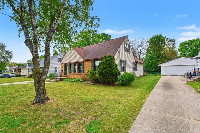 1308 Ellsmere Street, Grand Rapids, MI 49505