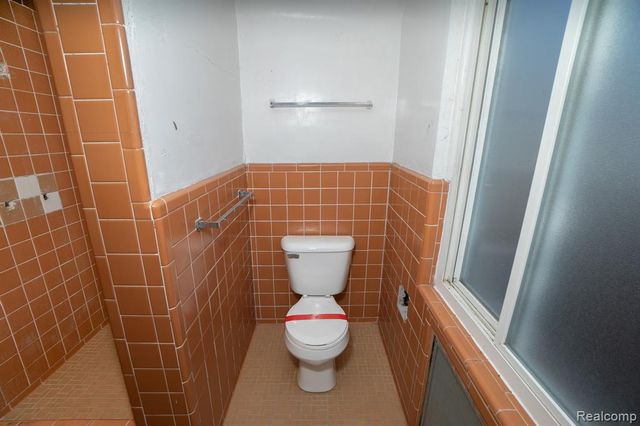 18712 Waltham Street, Detroit, MI 48205