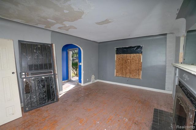 18712 Waltham Street, Detroit, MI 48205