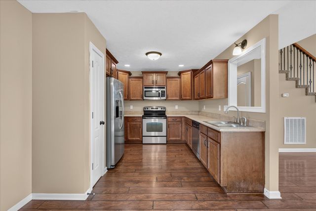 3749 Silver Fox Court, Clarksville, TN 37040