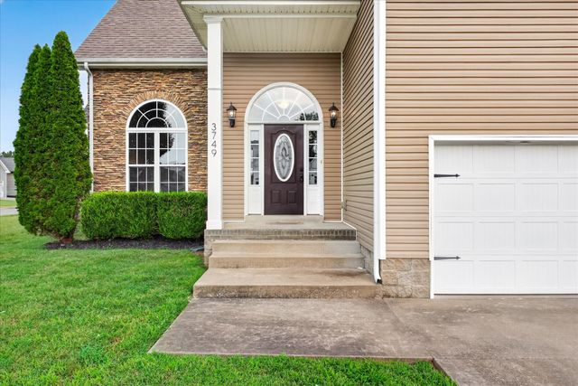 3749 Silver Fox Court, Clarksville, TN 37040