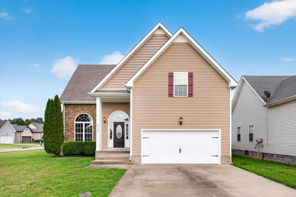 3749 Silver Fox Court, Clarksville, TN 37040