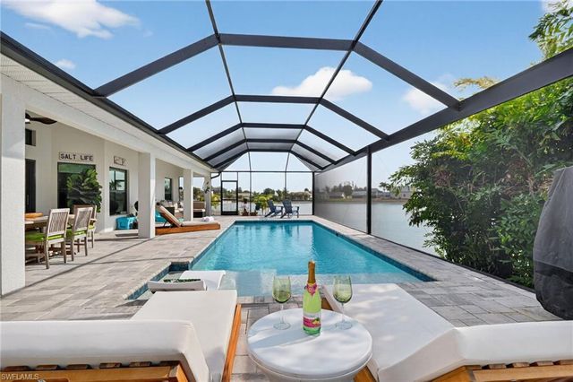 230 NE 18th ST, Cape Coral, FL 33909