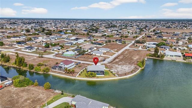 230 NE 18th ST, Cape Coral, FL 33909