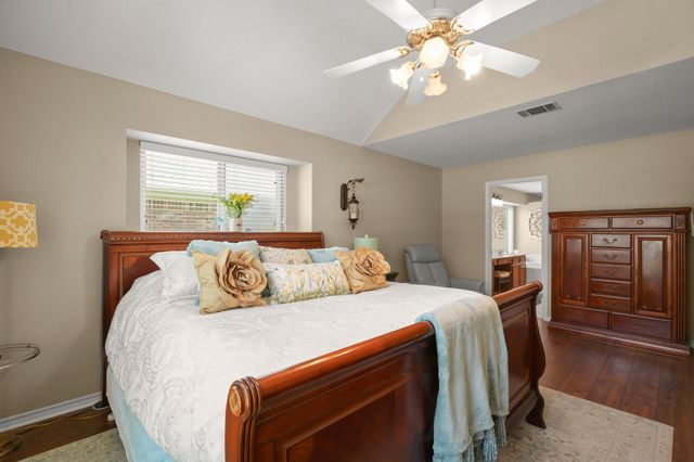 601 Maplewood CIR, Pflugerville, TX 78660