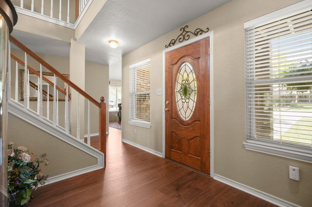 601 Maplewood CIR, Pflugerville, TX 78660