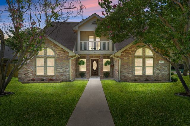 601 Maplewood CIR, Pflugerville, TX 78660
