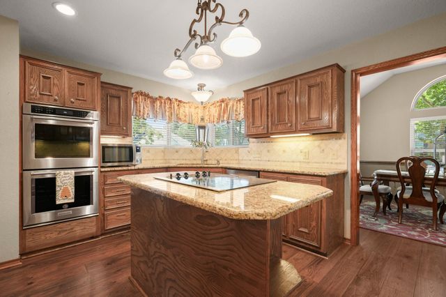 601 Maplewood CIR, Pflugerville, TX 78660