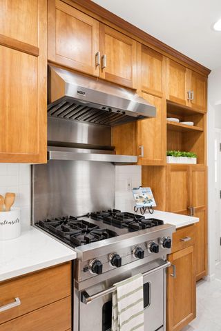 5104 W 40th Street, Saint Louis Park, MN 55416