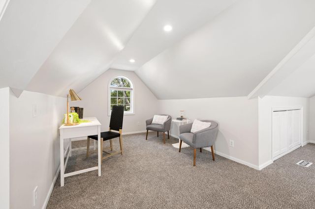 5104 W 40th Street, Saint Louis Park, MN 55416