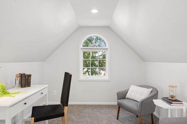 5104 W 40th Street, Saint Louis Park, MN 55416