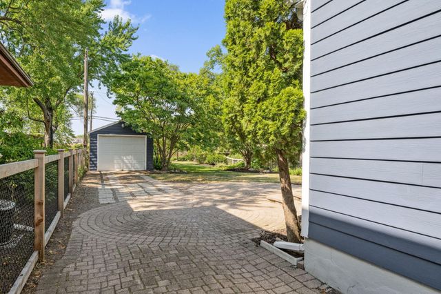 5104 W 40th Street, Saint Louis Park, MN 55416