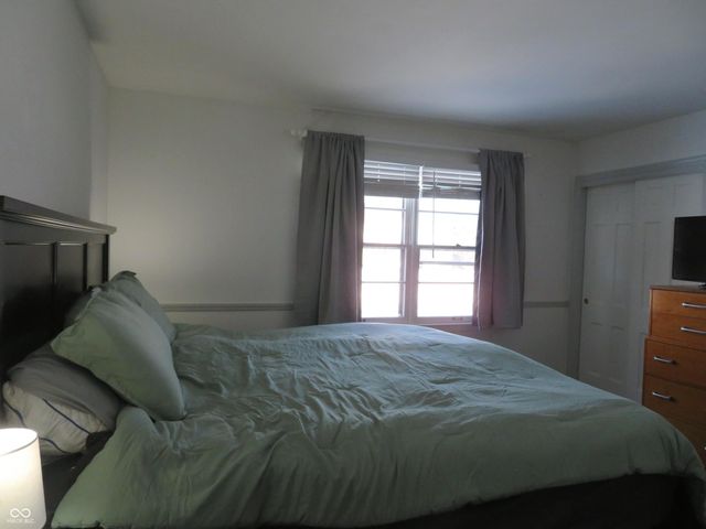 8733 Ellington Drive, Indianapolis, IN 46234