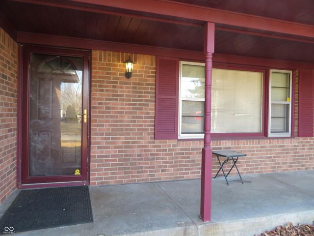 8733 Ellington Drive, Indianapolis, IN 46234