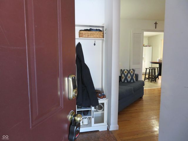 8733 Ellington Drive, Indianapolis, IN 46234