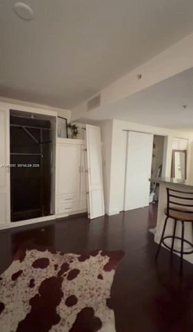 2740 SW 28th Ter 503, Miami, FL 33133