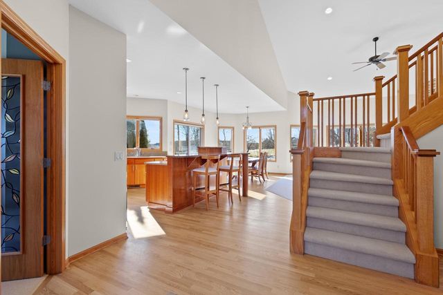 7655 Heather Knoll Lane, Verona, WI 53593