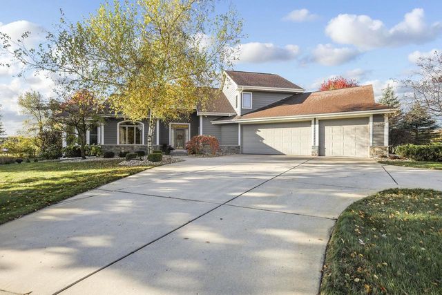 7655 Heather Knoll Lane, Verona, WI 53593