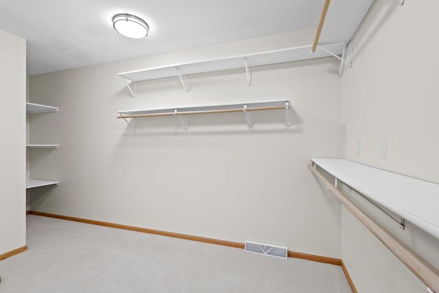 7655 Heather Knoll Lane, Verona, WI 53593