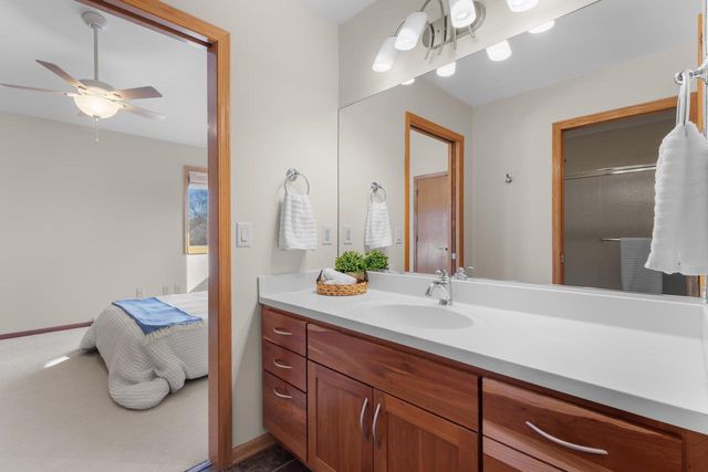 7655 Heather Knoll Lane, Verona, WI 53593