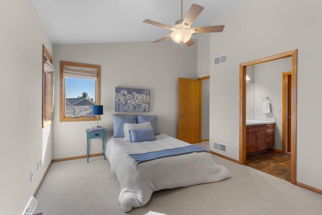 7655 Heather Knoll Lane, Verona, WI 53593