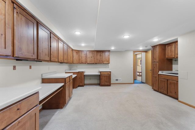 7655 Heather Knoll Lane, Verona, WI 53593