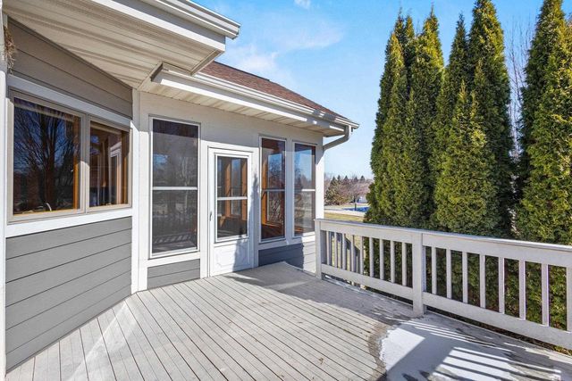 7655 Heather Knoll Lane, Verona, WI 53593