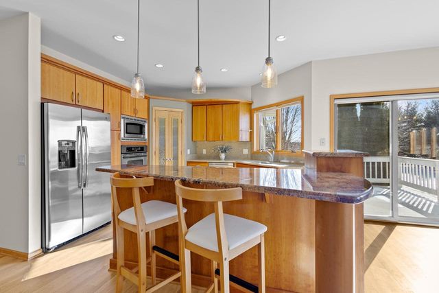 7655 Heather Knoll Lane, Verona, WI 53593