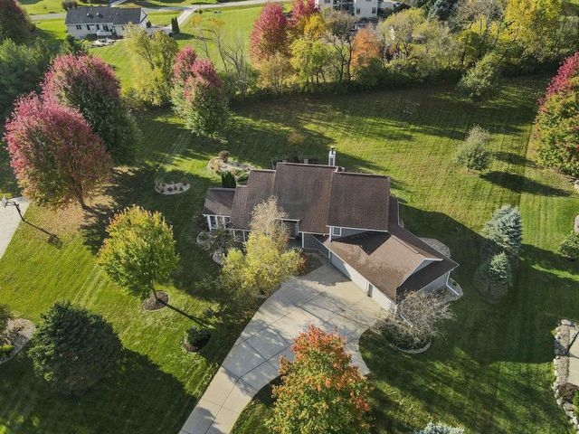 7655 Heather Knoll Lane, Verona, WI 53593