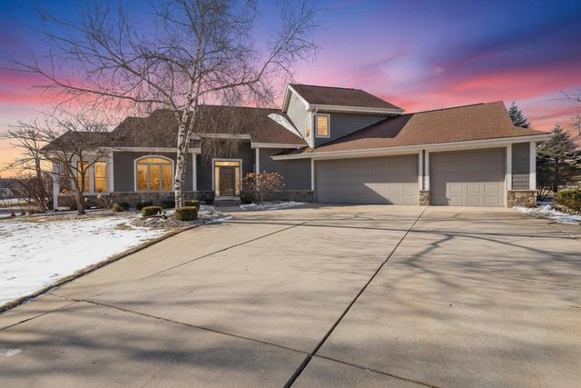 7655 Heather Knoll Lane, Verona, WI 53593