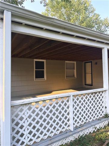 9135 Richards Drive, Raytown, MO 64133