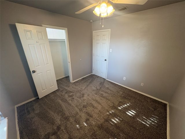 105 Southland Drive, Sanger, TX 76266