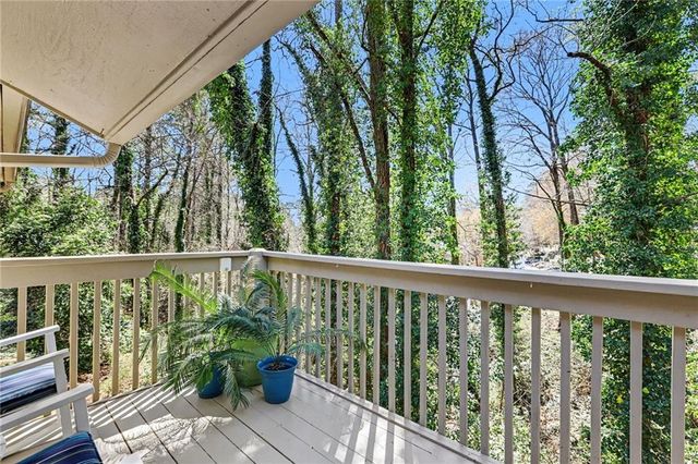 405 River Mill Circle, Roswell, GA 30075