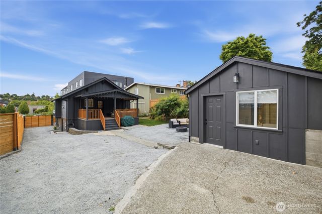 2107 21st Avenue S, Seattle, WA 98144