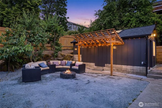 2107 21st Avenue S, Seattle, WA 98144