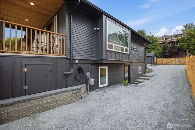 2107 21st Avenue S, Seattle, WA 98144
