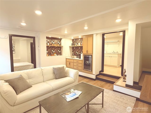 2107 21st Avenue S, Seattle, WA 98144