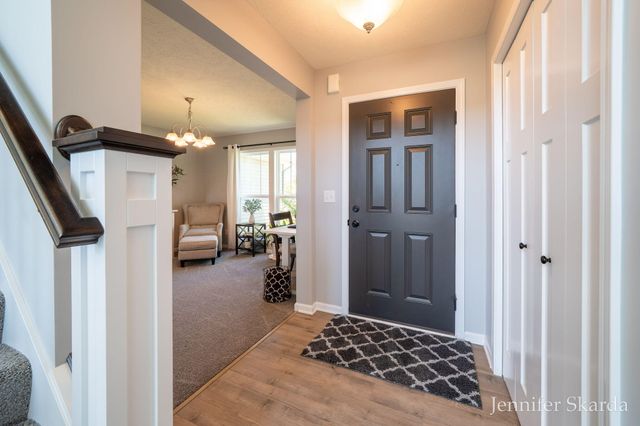 2930 E Morgan Trail NE, Rockford, MI 49341