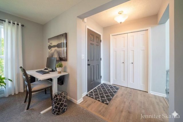 2930 E Morgan Trail NE, Rockford, MI 49341