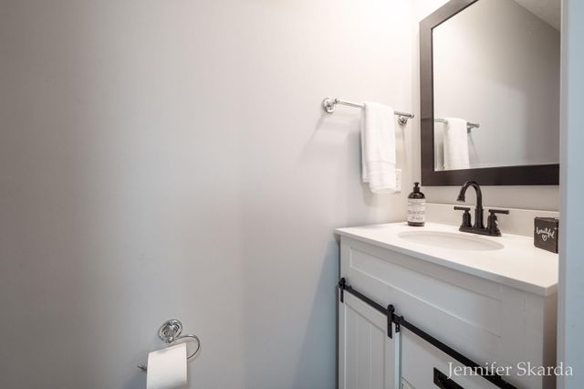 2930 E Morgan Trail NE, Rockford, MI 49341