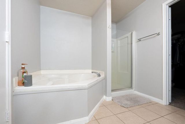 10320 Stone Gate Drive, Conroe, TX 77385