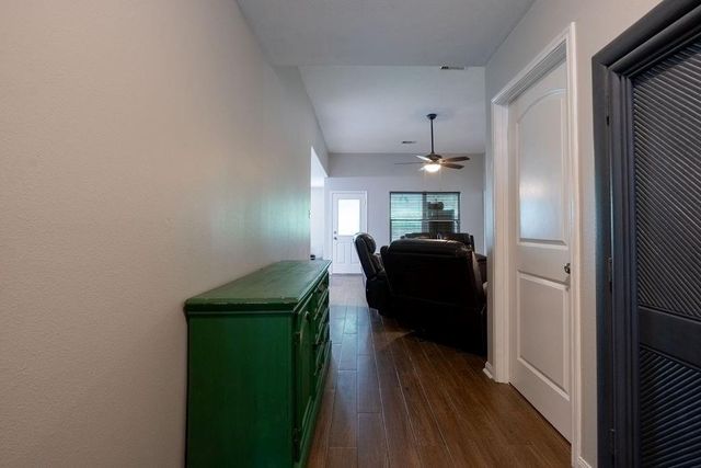 10320 Stone Gate Drive, Conroe, TX 77385