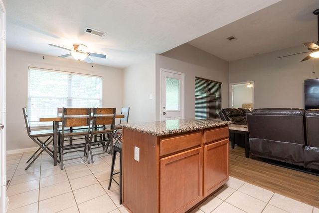 10320 Stone Gate Drive, Conroe, TX 77385