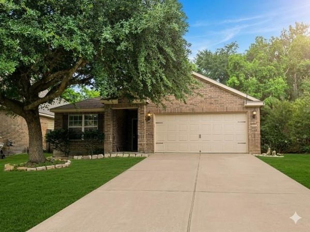 10320 Stone Gate Drive, Conroe, TX 77385